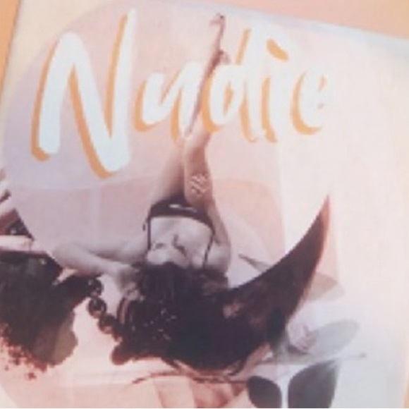 NIB Nudie Palette - Revolve Pley beauty - Picture 2 of 3